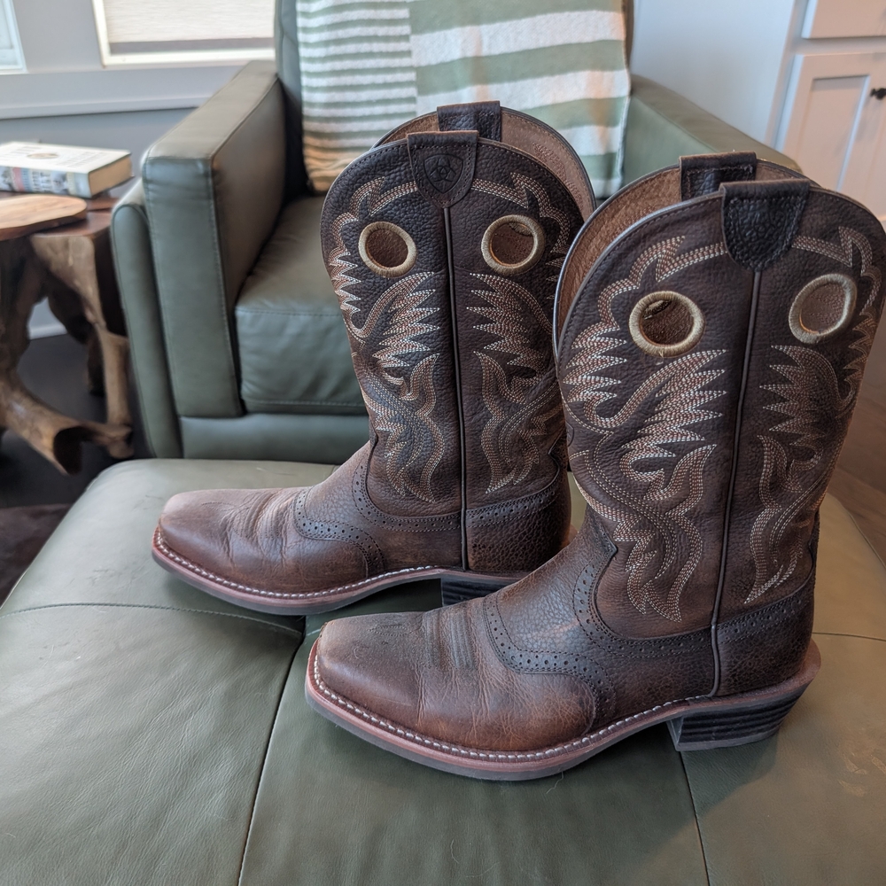 Ariat Brown Western Cowboy Boots
